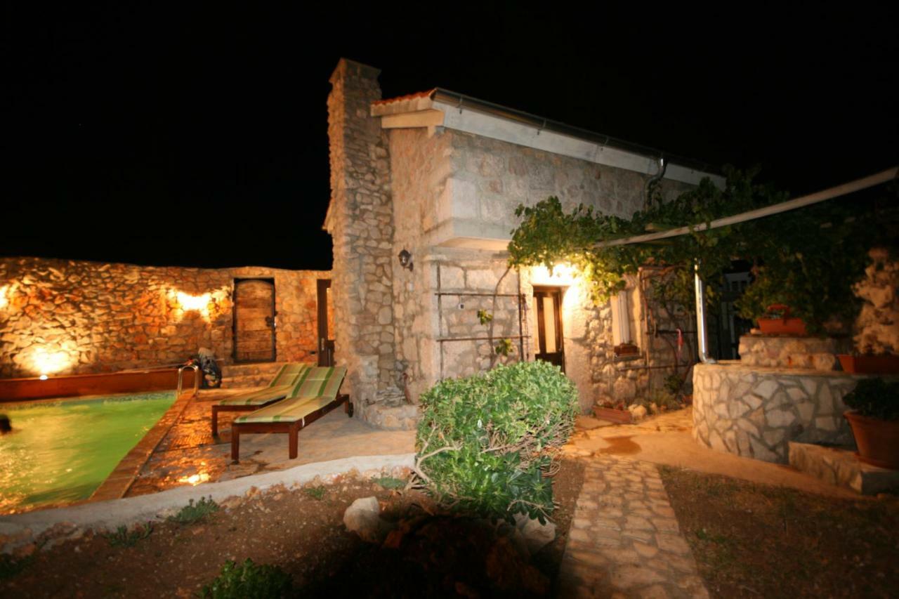 Three Sisters, Absolutely Unique Stone Houses, 200 M From The Beach Rudine  Dış mekan fotoğraf